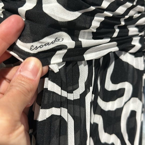 Vintage Y2K Escada Dress - Picture 2 of 7